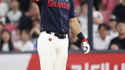 롯데 200안타 타자-158㎞ 투수 포기? 외국인 전원 바뀌나, 곧 선택의 시간 다가온다