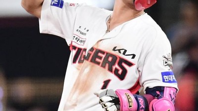 '진짜 100억 넘길 기세' 최대어 인기 미쳤다, 감독은 속 탄다…구상? 찬호 어떻게 되나 봐야