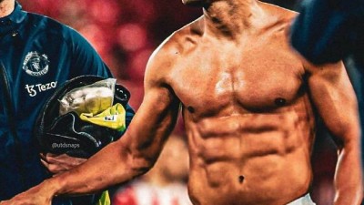 과체중 돼지→최강 근육맨 업그레이드...부활한 월드 클래스, 하지만 맨유와 이별각 재계약 협상 없다