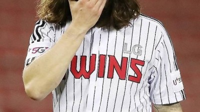 솔직히 한국 가기 싫었다→LG와 6년 동행→눈물의 이별→ML 복귀...잠실 예수, 올해도 '무적 신세' 못 피하나? ARI 40인 로스터 제외