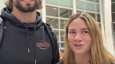 퉁퉁 부을 정도로 운 거 보니 마지막이었구나…눈물 흘리며 떠난 와이스 부부, 대전에서 다시 만날 수 있을까