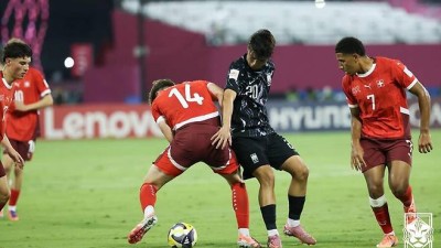 [현장 REVIEW] 계속 맞아도 버티고 버텼던 한국, 스위스에 0-0 무…월드컵 토너먼트 진출 유력 ‘U-17 조별리그 무패→최종전 결과에 따라 확정’  