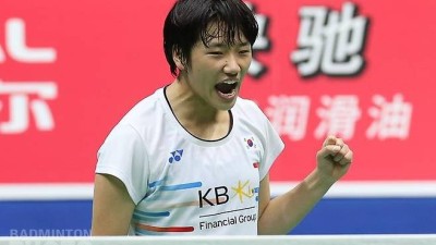 17세 안세영에 충격패! 214주 세계 1위, 끝내 현역 은퇴…안세영 대기록 휩쓴다 시선집중