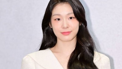 日 홀딱 반했다! 김연아, 한 폭의 그림이네, 여왕 아름다움 언제까지?…피겨 퀸 '동안 외모'에 일본 열도 열광