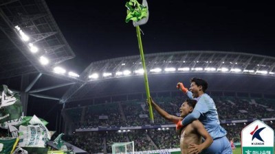 극장골 2방! '이승우 상의 탈의' 챔피언 전북, 10번째 대관식도 이겼다...대전 3-1 꺾고 23160명 관중과 우승 축제[오!쎈 현장]