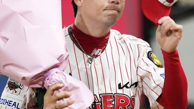 양현종이 다른 팀 유니폼 입은 모습, 상상이나 가능한가...그런데 결국 그는 FA가 됐다