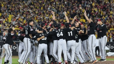 LG, 뭘 믿고 외부 FA 영입 안 하나? WS 2연패 다저스는 또 공격적으로 투자하겠다는데