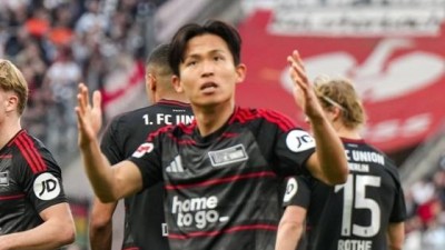 '완전이적+결혼' 겹경사 정우영, 하지만 대표팀서 멀어졌다... 분데스 뛰어도 '출전 부족'→홍명보호 1년 외면