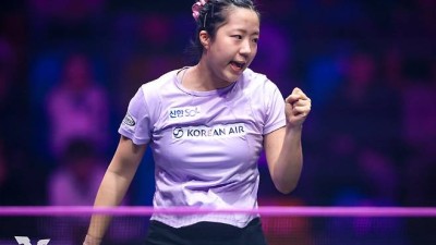 아깝다!듀스만 3번 투혼의 신유빈,日17세 톱랭커와 초접전끝 2대4패...꿈의 결승행 불발[WTT챔피언스 프랑크푸르트]