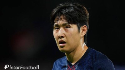 이강인 일깨운 엔리케 감독의 한마디…너 경기도 못 뛰는 데 이러고 있을 거야?