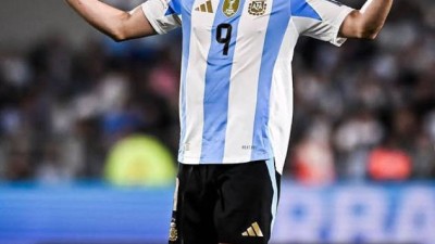 타투→담배→술 금지 아버지의 특별한 당부, 문신 없는 아르헨 '유일' 국가대표…'인성갑' 이게 '화제'가 된다