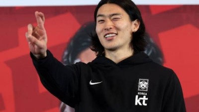 '카타르 영웅' 극적 국가대표팀 복귀, 홍명보 감독 많은 기대 하지 않았으면... 이유 있는 소신발언 [천안 현장]