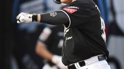 강백호 오면 레이예스는? 김태형 감독의 즐거운 상상, 롯데는 '역대급 세일' 기회를 잡을 수 있을까 [미야자키리포트]