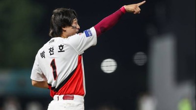 '부산 출몰' 박찬호, 롯데와 연결고리? 적합성에 의견 분분