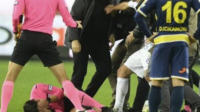 [오피셜]'충격 또 충격' 튀르키예, 선수 1024명 출전 정지 징계…심판 이어 '베팅스캔들' 일파만파→선수 부족, FIFA에 이적 연장 요청