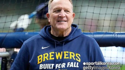 '오타니·베츠·야마모토' 3명 연봉보다 적은 돈으로 97승·ML 1위 이끈 머피, NL 올해의 감독상 수상