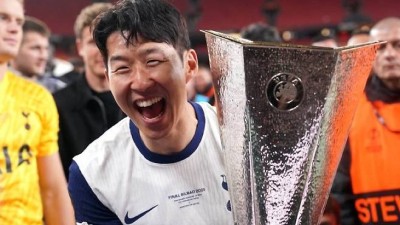 손흥민 없는데 토트넘 홈구장 아시아인 물밀 듯이 몰려와…아직도 SON 효과 톡톡?