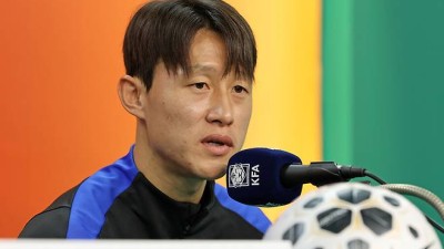 공식 사과! '센추리클럽' 이재성, 텅빈 관중석 반복 조짐에 대표팀이 어떻게 해왔는지 돌아볼 기회...책임감 다해 뛰겠다