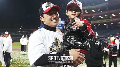 '단장이 숙소까지' LG-박해민 본격 협상 왜 아직도 진척 없나…김현수 측은 벌써 만났다는데