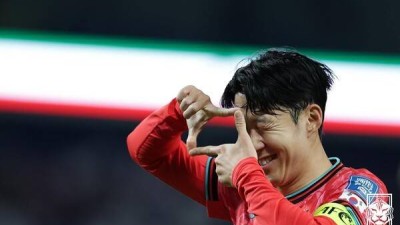 [STN 현장] '손흥민이 난세의 영웅' 기가 막힌 프리킥 골 작렬! 홍명보호, 볼리비아 상대 1-0 후반 진행 중
