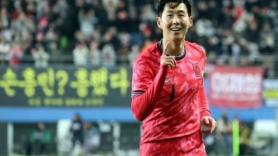 日도 반했다! 손흥민 원더골 폭탄이 예술적인 궤도로 날아갔다 극찬 또 극찬 韓 7번이 분위기 바꿨다
