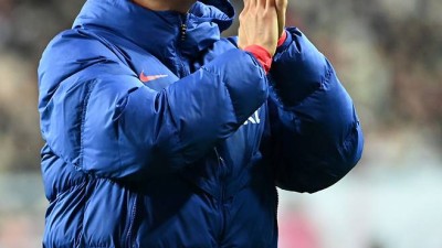 韓 역사상 최고 키커 등장, '탐욕' 케인 진짜 원망스럽네...토트넘 민심도 SON 지지 왜 쏘니 프리킥 안 찼어?