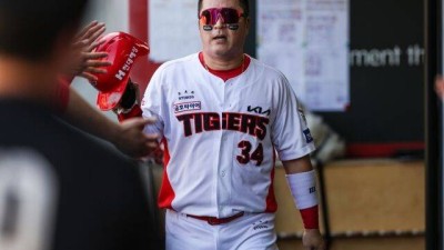 박찬호 두산행 뼈 아프지만…KIA 좌절할 시간 없다, 최형우·양현종·조상우·이준영·한승택 잡아야 ‘최악 모면’