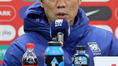 홍명보호, 사상 첫 월드컵 포트2 사실상 확정! 25위 호주, 베네수엘라에 0-1 충격패로 FIFA 랭킹 하락 유력