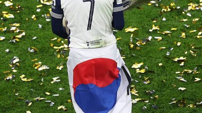 토트넘 역대 베스트 일레븐에 손흥민이 없다니...'173골 101도움' 트루 레전드 무시하나