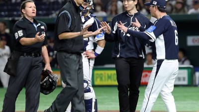 日 언론도 일침 韓 야구에 억울한 판정 안타가 아웃으로 둔갑시킨 황당 심판