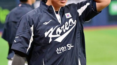 '초대박' 송성문, KIM 보다 낫다? '악의 제국'이 눈독…美 매체 김혜성보다 강속구 대응 좋아, 스피드·장타력 겸비한 멀티 내야수