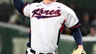 '9회 혼신투' 김서현 없었다면 '기적의 한일전 7-7 무승부' 없었다, 천금 같은 1이닝 위기 대탈출 '참 잘했다'