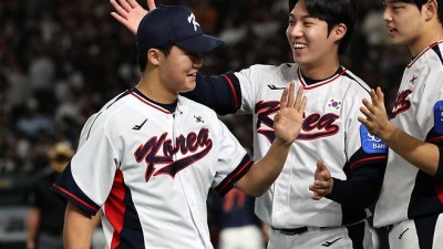 2차전도 볼넷 12개, 日에 4점 헌납… 9회말 동점 솔로포로 11연패 면했다