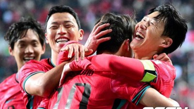 韓 축구 최초 경사! 홍명보호, 가나전 져도 월드컵 '포트 2' 확정적...FIFA 랭킹 23위 사실상 확보→볼리비아전 승리 컸다