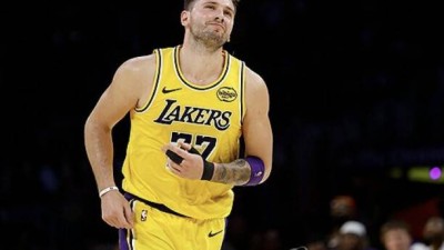 ‘이상기류 있었다!?’ 트레이드 통보 후 핸드폰 집어던진 돈치치, 레이커스 생활은 대만족