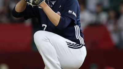 [오피셜] 홍건희, 두산 떠난다···+2년 계약 포기한 옵트아웃 발동 ‘FA 시장으로’