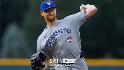 이런 반전이 있나, KIA 재계약 기다리다 월드시리즈 마운드 밟은 남자 난 다 가졌어!