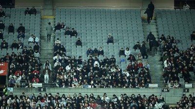 “손흥민 보러 다들 안 오나요?”…가나 언론도 놀란 참담한 관중 동원, 추위까지 겹쳐 더 싸늘해진 상암벌 민심 [SD 상암 라이브]