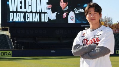 '웬만한 구단은 절대 불가능이다' 100억보다 더 큰 충격, 박찬호 계약금 50억의 실체