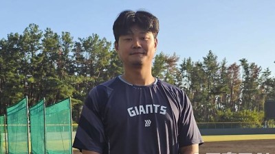 18홈런 3루 거포 어디로? 카센터 예약도 안되더라…31세에 외야 훈련, 손호영의 간절한 도전 [인터뷰]