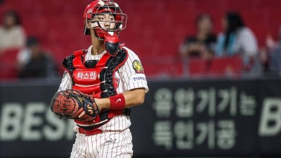 '4년 10억 FA 계약' 베테랑 포수 떠나보낸 KIA…결국 이 선수가 해줘야 한다