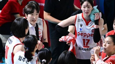 끝나자마자 ‘불꽃 피드백’, 장소연 감독이 박은서와 한유미 코치를 부른 이유 “빨리 말하는 게 낫겠다 싶었다” [MD대전]