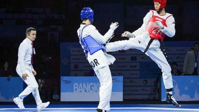 '韓 태권도 대이변 벌어졌다’ 고교생 문진호, 간판 장준 꺾고 태권도 그랑프리 챌린지 우승