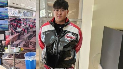 “후회는 없다” LG 안익훈 ‘공식 은퇴’…LG 퓨처스 잔류군 코치로 제2의 인생 ‘눈앞’ [SS잠실in]