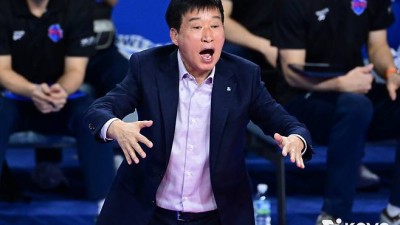 IBK 김호철 감독, 지휘봉 내려놓는다… “오늘까지인 것 같다. 오늘을 마지막으로 내려놓겠다”