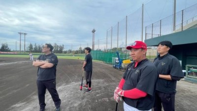 즉전력 뽑을까, 유망주 뽑을까...80억 유격수 보낸 KIA, 보상선수 은근 기대 쓸만한 자원 나올 듯 [오!쎈 오키나와]