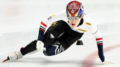 충격! 韓 쇼트트랙, 주종목 男 1500m 전원 결승행 실패…황대헌 페널티+임종언 준결 7위+신동민 패자전 탈락