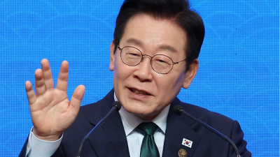 이재명 대통령 “배드민턴 황제 안세영 선수의 시즌 10승을 축하합니다”