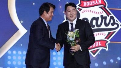 38세에 타격왕을? '역대 최고령' 기록 나올 뻔했네…'KBO 유일무이' 타이틀 가져갔다, 다음은 '골든글러브 10회 수상'