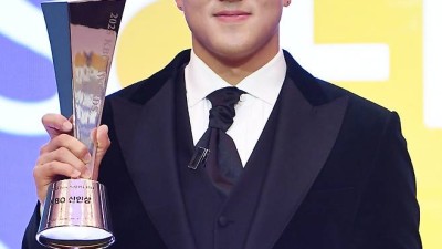 '100억 한화행 충격 후' 新 괴물 타자의 KBO 평정 선언…백호 형 어떤 사정 있는지 모르겠지만